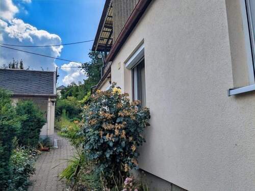 Außenansicht - 3 Zimmer Doppelhaushälfte in Oederan