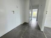 Diele - 3 Zimmer Etagenwohnung zur Miete in Essen