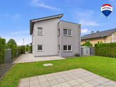 RE/MAX Immobilien DeLux Haus Konz - Roscheider Hof - 