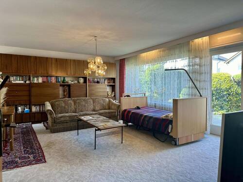 Wohn-/ Esszimmer - 
