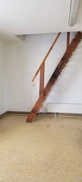 Treppe zum Dachgeschoss - 