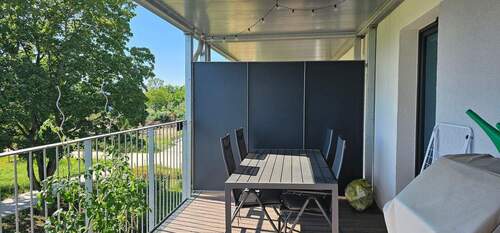 Balkon mit Essplatz - 