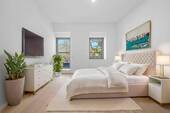 Schlafzimmer mit Balkon (Beispiel) - 3 Zimmer Etagenwohnung zum Kaufen in Darmstadt