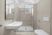 Modernes Tageslichtbad - 