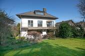 Gartenansicht - 8 Zimmer Einfamilienhaus zum Kaufen in Dietzenbach
