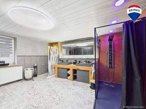 REMAX Immobilien DeLux Haus in Mettlach / Faha zu verkaufen - 