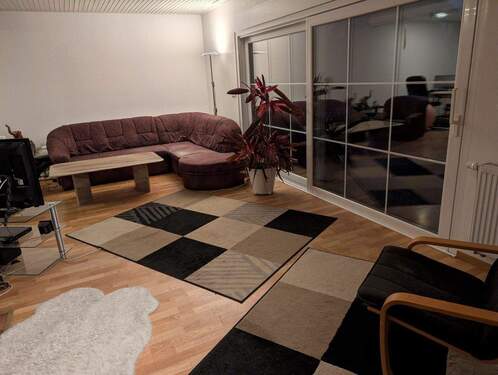 Wohn-/Esszimmer - 