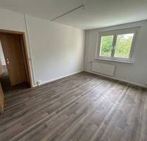 Demnächst mit Einbauküche! Gemütliche 2-Zimmer-Wohnung im Erdgeschoss! - Aschersleben