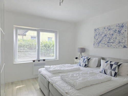 Gr. Schlafzimmer - 