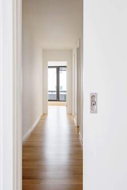 Flur und Schiebetür - 