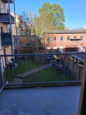 Balkon - 2 Zimmer Etagenwohnung in Magdeburg