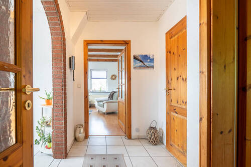 Flur - 6 Zimmer Etagenwohnung zum Kaufen in Winsen (Luhe)