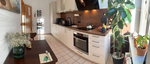 Küche kann in Absprache übernommen werden - Stilvolle 2-Zimmer Wohnung im Herzen der Altstadt