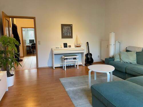 Wohnzimmer - 2 Zimmer Etagenwohnung in Stralsund