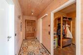 Eingangsbereich / Garderobe - 