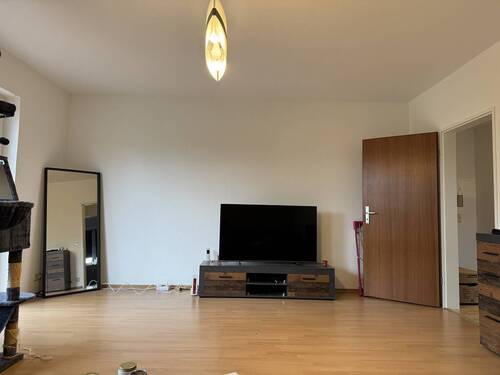Wohn- und Esszimmer (4).JPG - 