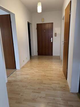 Wohnungsflur (2).JPG - 3 Zimmer Etagenwohnung in Neu Wulmstorf