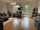 Wohn- und Esszimmer (1).JPG - 