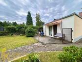 Zum Sommerzimmer umgebaute Garage (O) - 