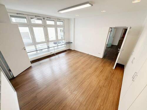Besprechung 1 - 