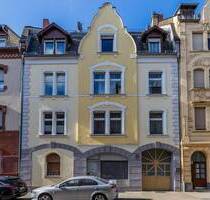 Wunderschöne lichtdurchflutete Dachgeschoss Wohnung in Wiesbaden-Biebrich 4,5 ZKB mit Einbauküche