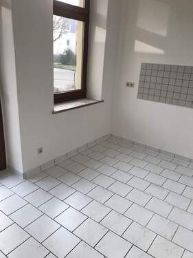 Küche - Schöne preiswerte 3-R-Wohnung in MD- Neue Neustadt im 3.OG mit BLK. ca.65m2 zu vermieten.