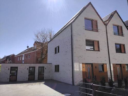 1000001195.jpg - ***BÜSCHER IMMOBILIEN*** Modernes Reiheneckhaus (KfW 40) mit Terrasse & Stellplatz in Münster-Angelmodde (Waldsiedlung)