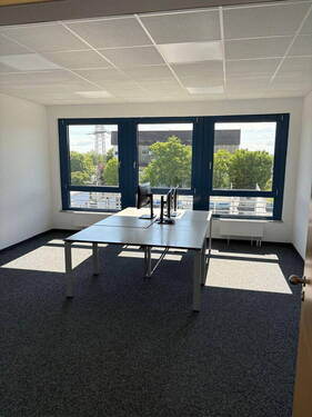 Büro 1 - 