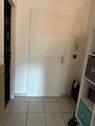 Wohnungseingang Diele - 2 Zimmer Etagenwohnung zur Miete in Hilden