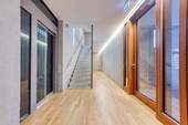 Treppenhaus - Exklusives Wohnen auf einer Ebene - lichtdurchflutete Erdgeschosswohnung mit hochwertiger Ausstattung