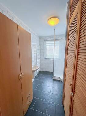 Badezimmer lI - 3 Zimmer Etagenwohnung in Oldenburg