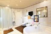 Ausschnitt Hauptbadezimmer - 