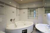 Wannenbad OG - 