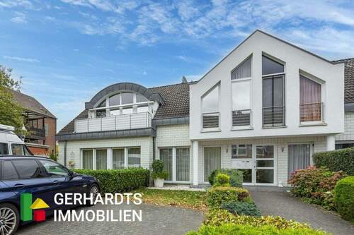 Straßenansicht - Wohnen auf einer Ebene - helle Erdgeschosswohnung mit Terrasse in TOP Lage von Brüggen. Ansehen!