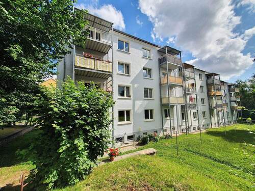 Hofansicht - Balkonliebe in Zeitz - euer ruhiges Zuhause am Schwanenteich