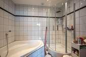 Badezimmer EG - 