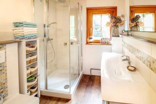 Feines Duschbad - 