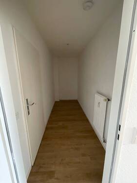 Eingangsbereich - 3 Zimmer Etagenwohnung in Remscheid