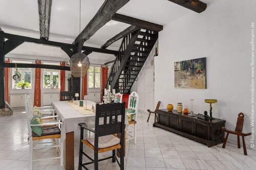 Treppe zum Obergeschoss - 