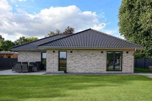 DSC_3082.JPG - Traumhafter Winkel-Bungalow für Ihr Grundstück