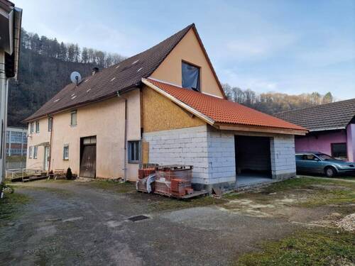 Außenansicht Gesamtgebäude - 