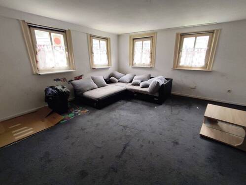 Wohnzimmer EG - 7 Zimmer Mehrfamilienhaus, Wohnhaus in Gernsbach