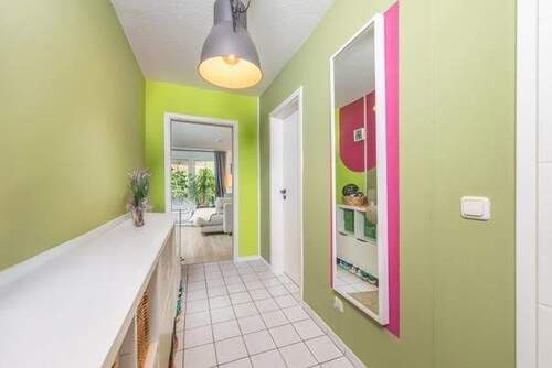 Herzlich willkommen! - 2 Zimmer Etagenwohnung in Wentorf