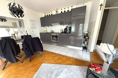 offene Einbauküche - Etagenwohnung mit 58,00 m&sup2; in Freising-Lerchenfeld zum Kaufen