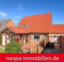 Ein Ort zum Ankommen, Verändern und Bleiben - Solides Siedlungshaus mit gewachsenem Garten - Leck