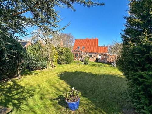 Garten - Einfamilienhaus mit 90,00 m&sup2; in Leck zum Kaufen