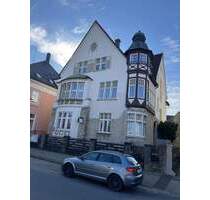 Zentrale sanierte Altbauwohnung mit Balkon in Detmold