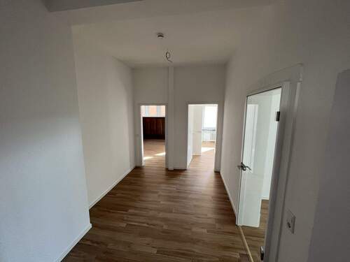 Flur - 3 Zimmer Etagenwohnung zur Miete in Detmold