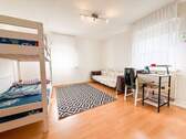 Weiteres Zimmer OG - 