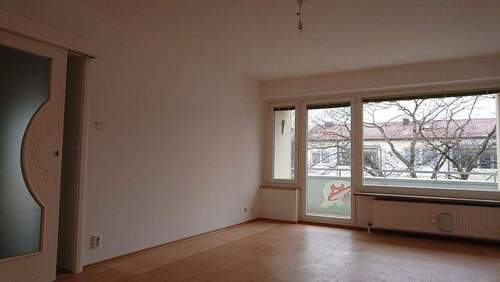 Wohnzimmer Balkonseite - 